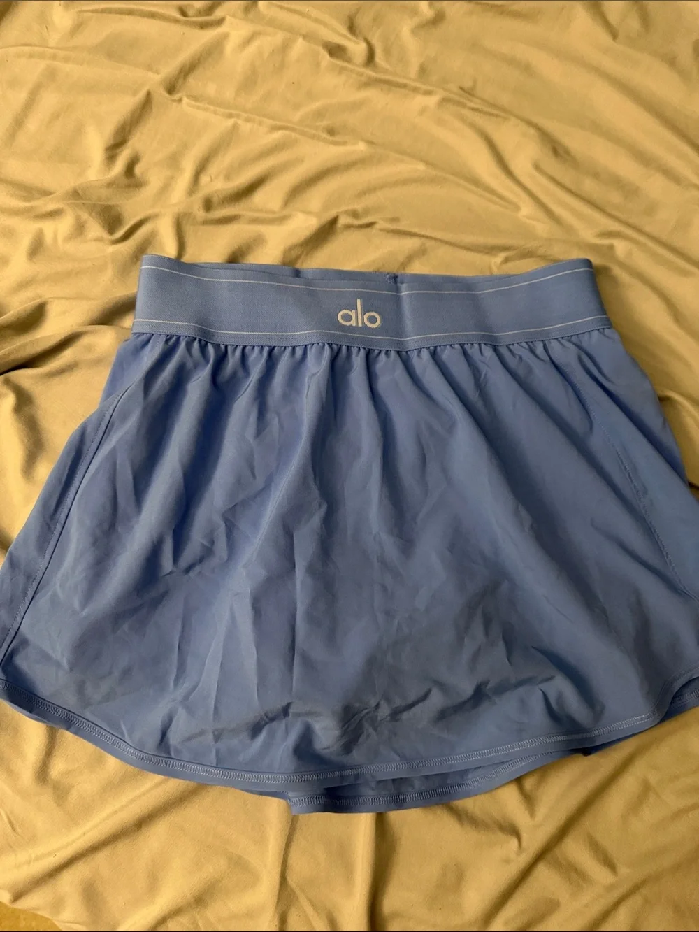Alo skort crystal clear blue